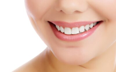 Top Reasons to Choose a Cosmetic Dentist Near Me for Your Smile Makeover
